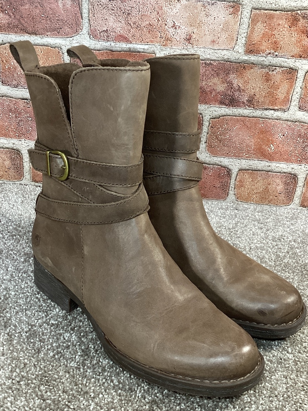 Born Trinculo womens Brown Moto Boots size 8.5